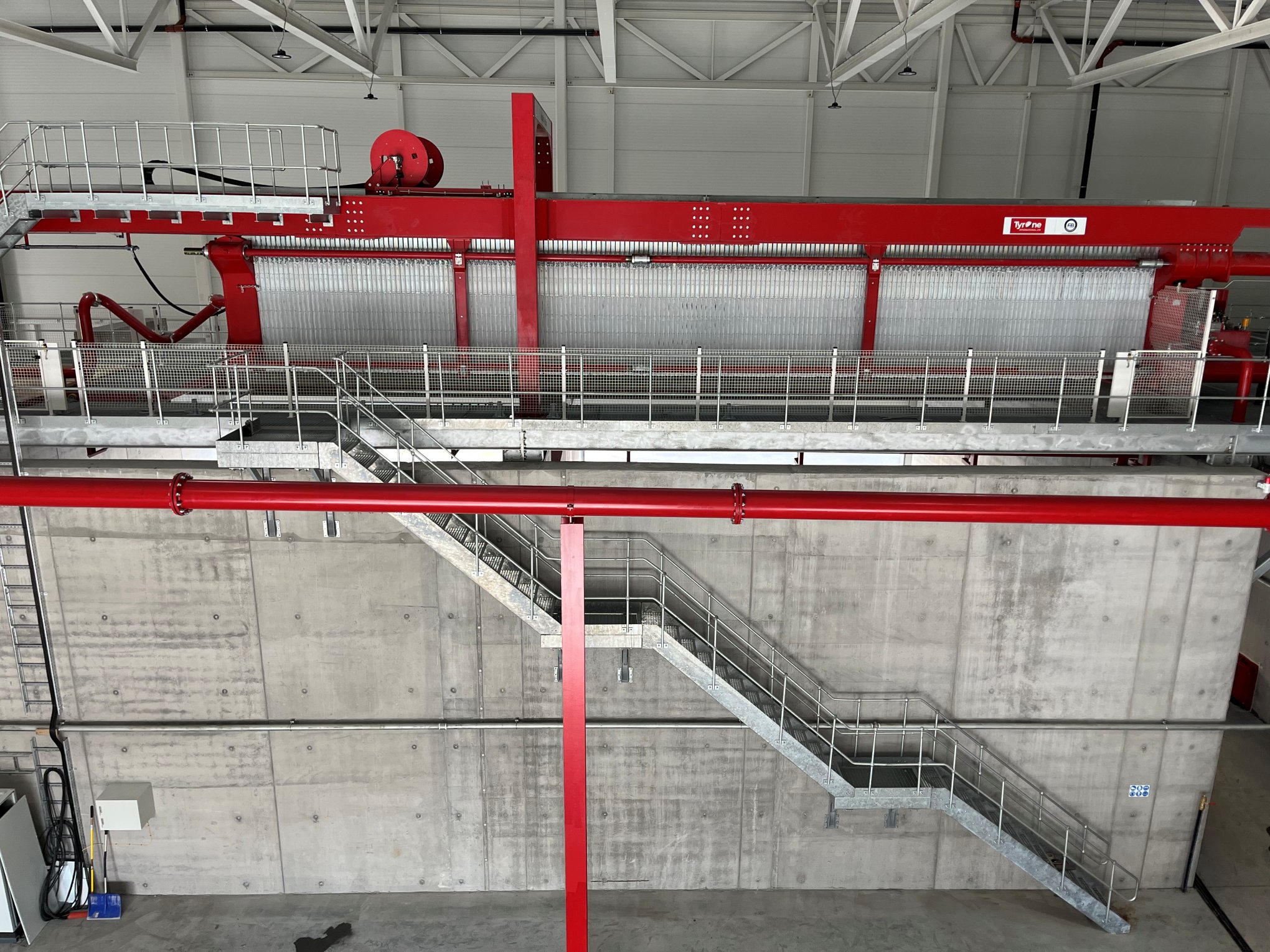 Soil and slurry washing facility for recycled aggregates.