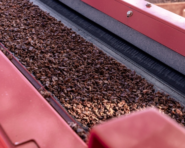 Washed aggregates from soil washing.