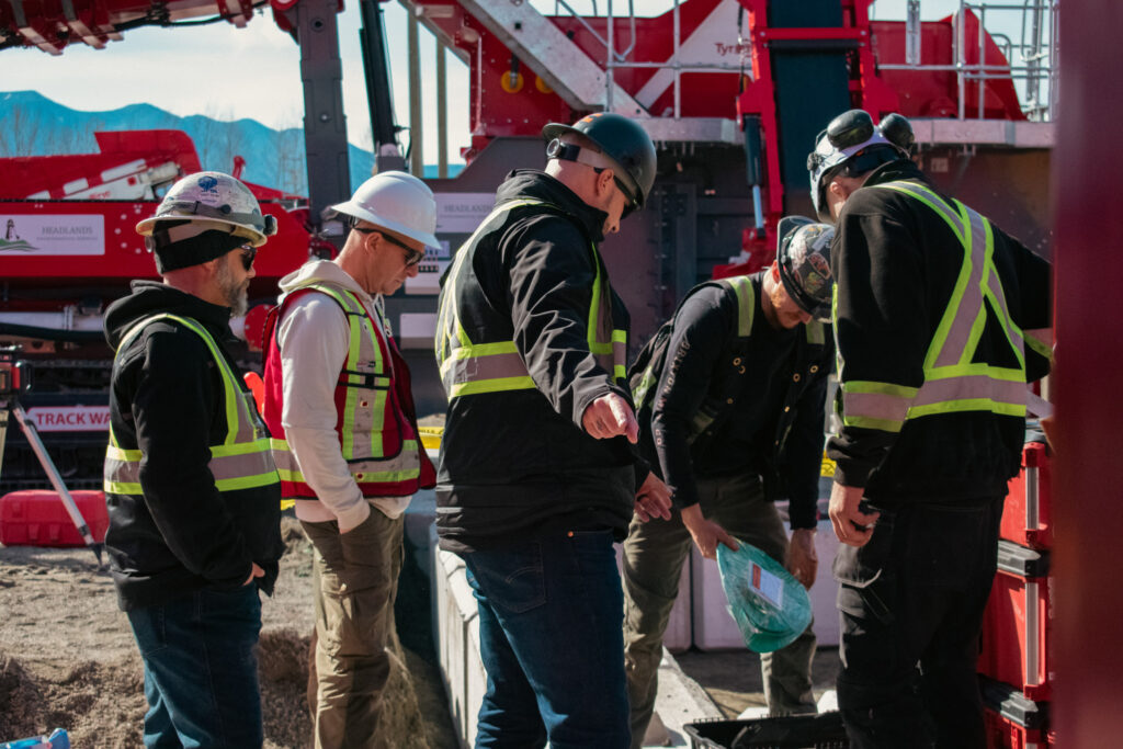 Soil and slurry washing in Canada.