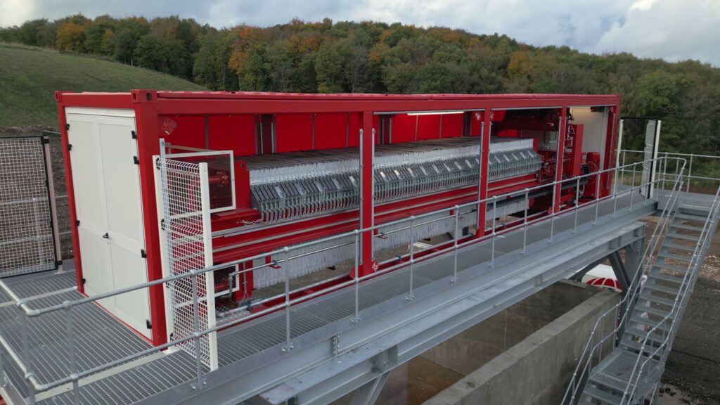 Filter press for soil washing.